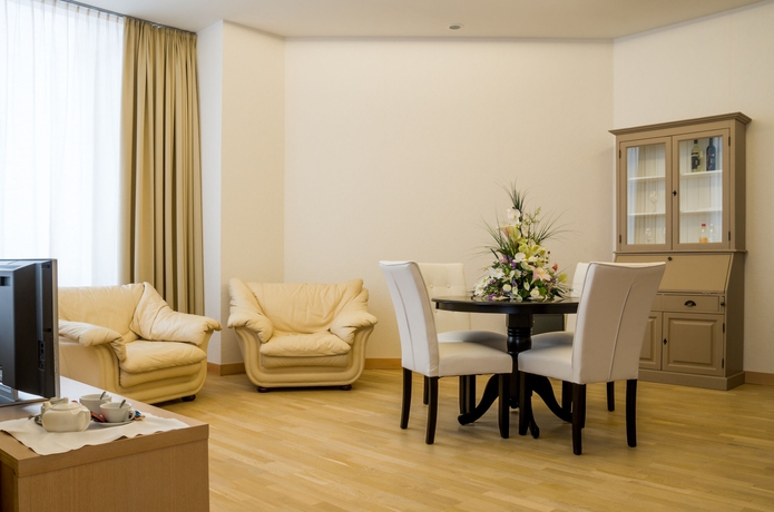 Imagen de los interiores del Hotel Riga Islande With Free Parking. Foto 11