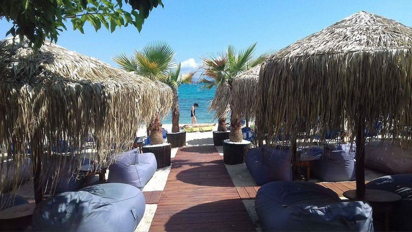 Imagen de los exteriores del Hotel Rigakis. Foto 16