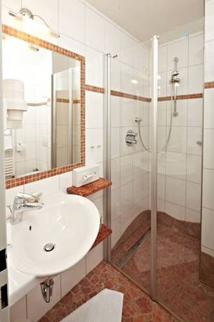 Imagen de la habitación del Hotel Rigele Royal. Foto 5