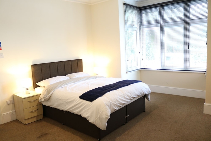 Imagen de la habitación del Hotel Right Stays. Foto 6