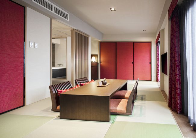 Imagen de los interiores del Hotel Rihga Royal Kyoto. Foto 16