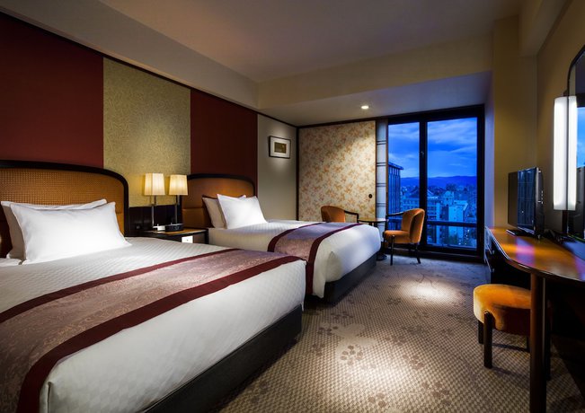 Imagen de la habitación del Hotel Rihga Royal Kyoto. Foto 9