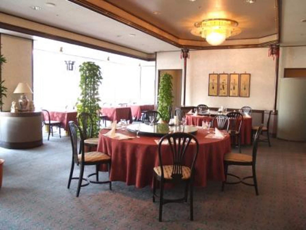 Imagen del bar/restaurante del Hotel Rihga Royal Niihama. Foto 4