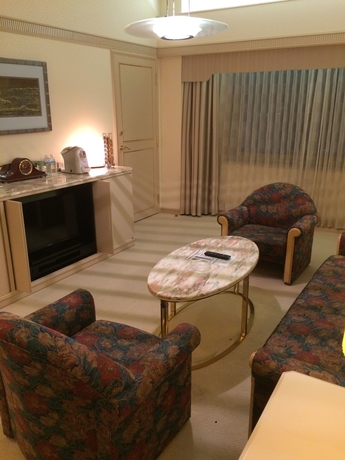 Imagen de los interiores del Hotel Rihga Royal Niihama. Foto 19