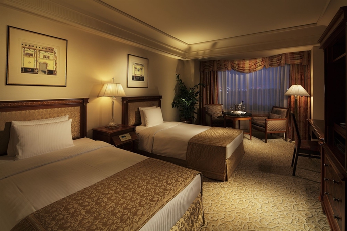 Imagen de la habitación del Hotel Rihga Royal Tokyo. Foto 6