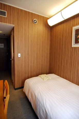 Imagen de la habitación del Hotel Rihga Zest Takamatsu. Foto 3