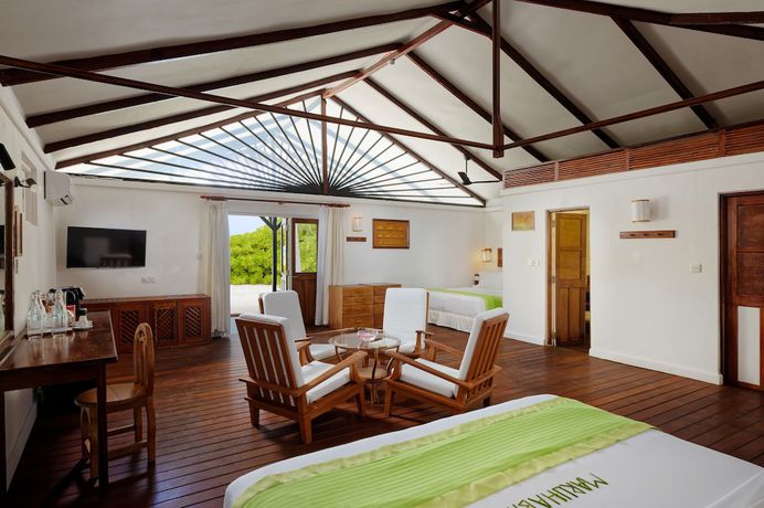 Imagen de la habitación del Hotel Rihiveli Maldives Resort. Foto 3