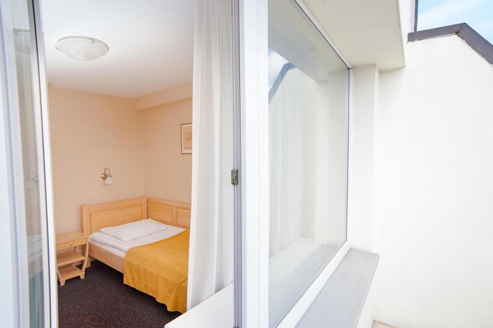 Imagen de los exteriores del Hotel Rija Tia. Foto 8