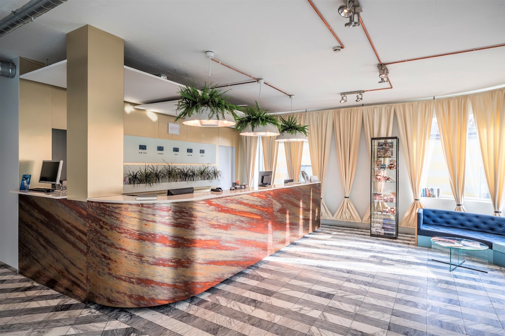 Imagen de los interiores del Hotel Rija Vef. Foto 18