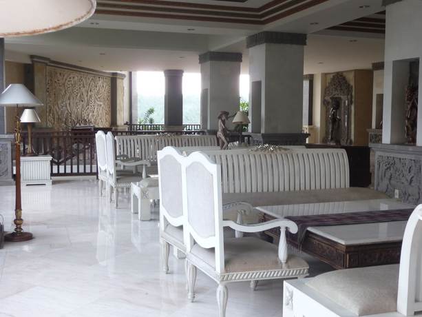 Imagen de los interiores del Hotel Rijasa Agung Resort Villas - Chse Certified. Foto 6