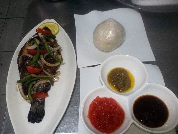 Imagen del bar/restaurante del Hotel Riklyn. Foto 3