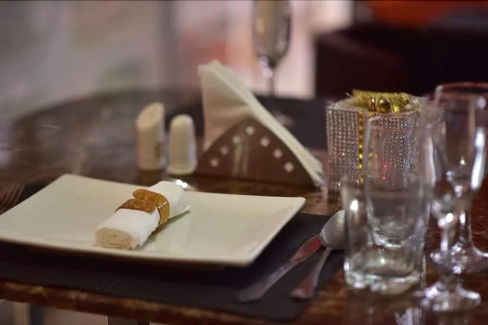 Imagen del bar/restaurante del Hotel Riklyn. Foto 5