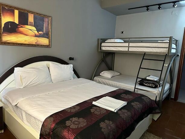 Imagen de la habitación del Hotel Rikuest. Foto 18