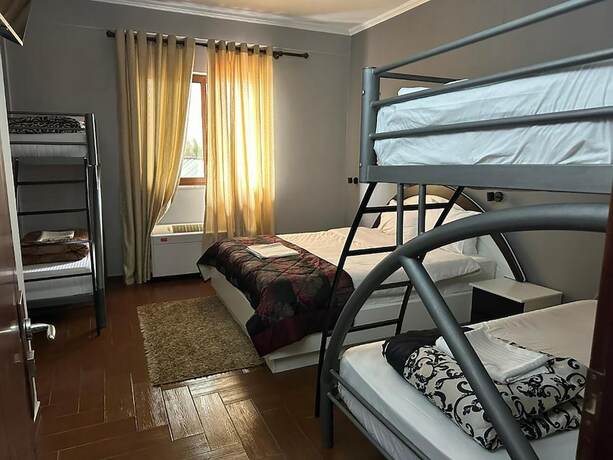 Imagen general del Hotel Rikuest. Foto 8