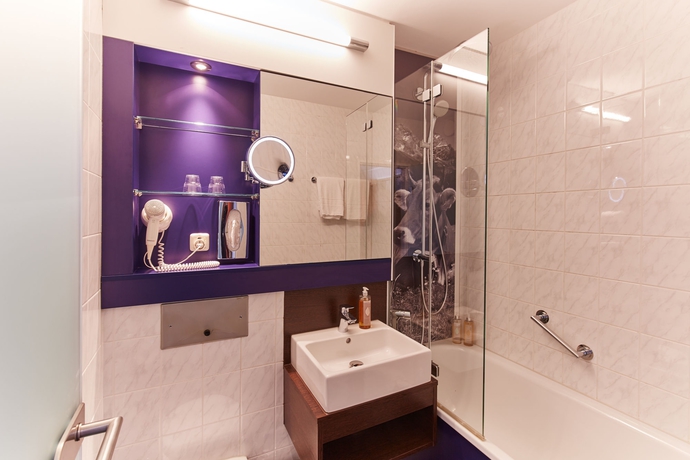 Imagen de la habitación del Hotel Rilano 24/7 München. Foto 8