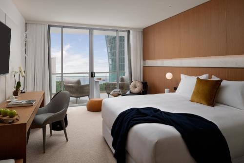 Imagen de la habitación del Hotel Riley, A Crystalbrook Collection Resort. Foto 10