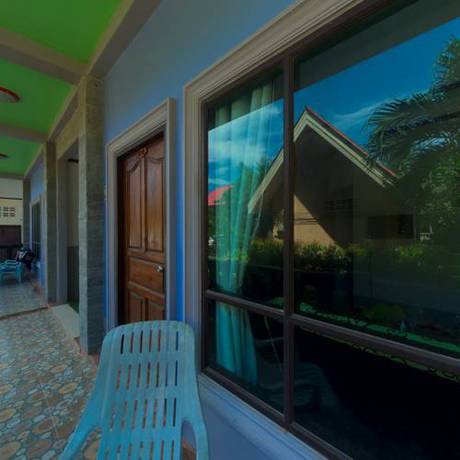 Imagen de la habitación del Hotel Rim Khao Resort. Foto 6