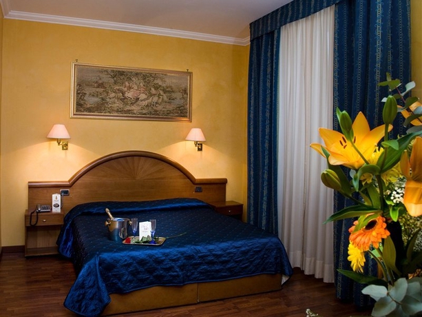 Imagen general del Hotel Rimini. Foto 5