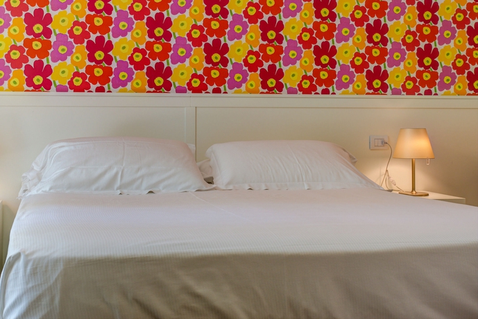 Imagen de la habitación del Hotel Rimini Suite. Foto 4