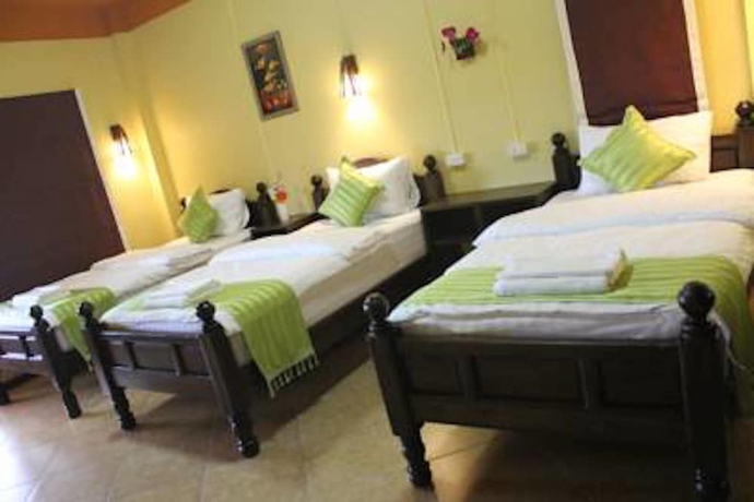 Imagen de la habitación del Hotel Rimlay Park Resort. Foto 4