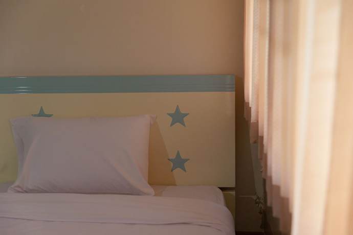 Imagen de la habitación del Hotel Rimnam Hotel Suk Sawat 70. Foto 16