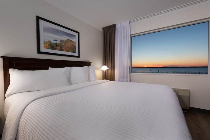 Imagen de la habitación del Hotel Rimouski. Foto 7