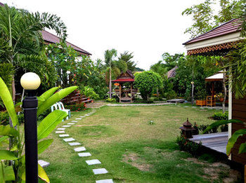 Imagen de los exteriores del Hotel Rimpu Hill Resort. Foto 14