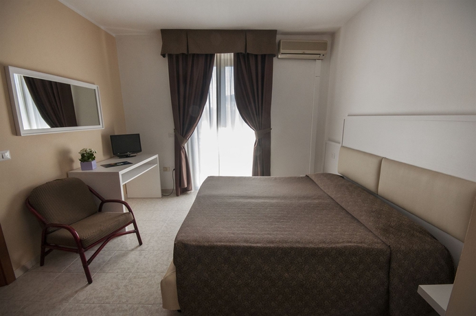 Imagen de la habitación del Hotel Rina, Alghero. Foto 7