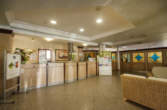 Imagen de los interiores del Hotel Rina. Foto 14