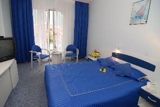 Imagen de la habitación del Hotel Rina Vista. Foto 8