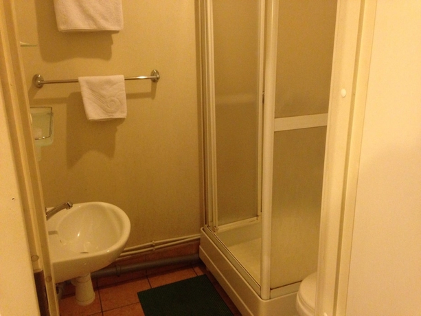 Imagen de la habitación del Hotel Rinaldi Na Grecheskom. Foto 17