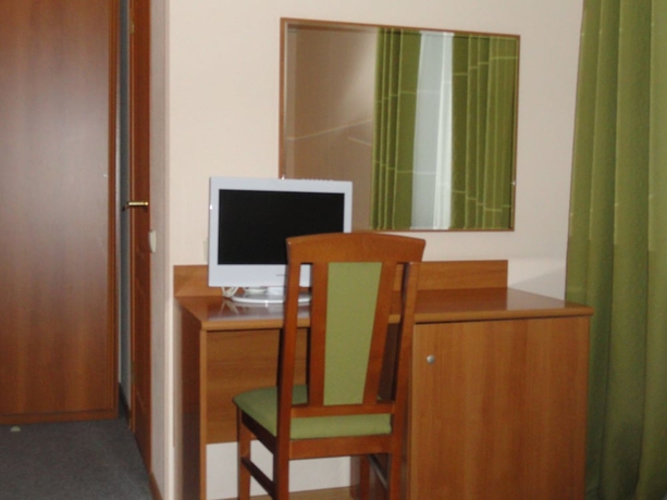 Imagen de la habitación del Hotel Rinaldi On Vasilievskom. Foto 7