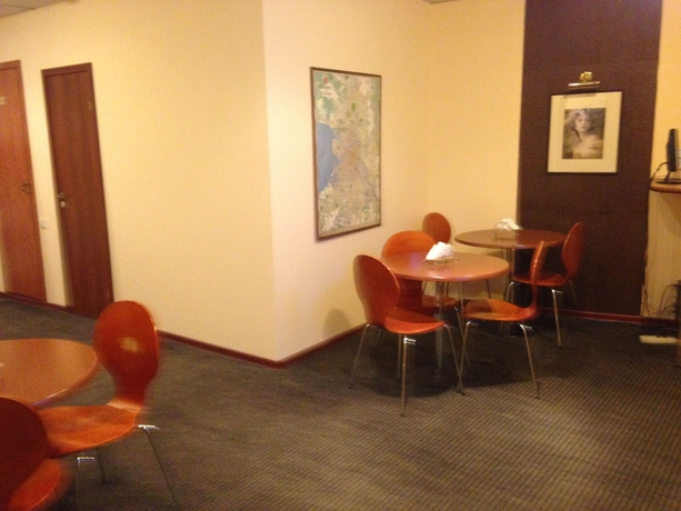 Imagen del bar/restaurante del Hotel Rinaldi Premier. Foto 6