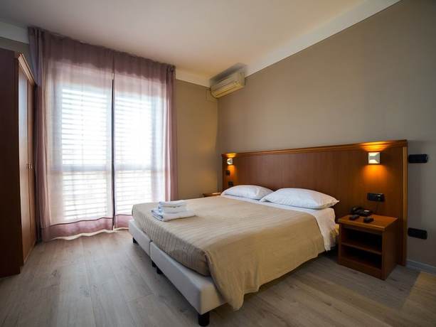 Imagen de la habitación del Hotel Rinaldo Apartments. Foto 10
