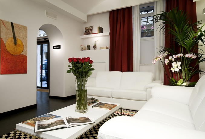 Imagen de los interiores del Hotel Rinascimento. Foto 13