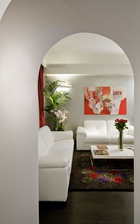 Imagen de los interiores del Hotel Rinascimento. Foto 15
