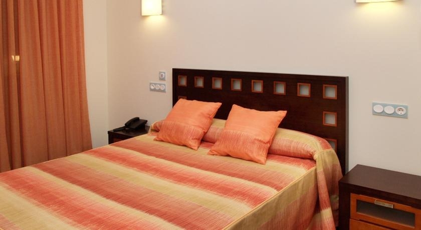 Imagen de la habitación del Hotel Rincón Del Conde. Foto 3