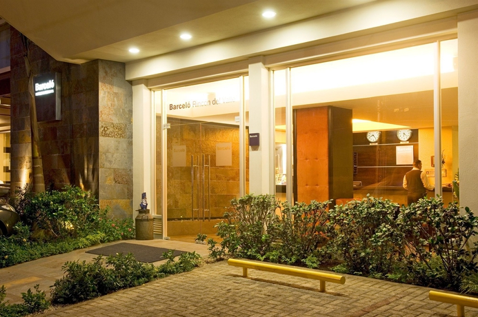 Imagen de los interiores del Hotel Rincón Del Valle and Suites. Foto 12