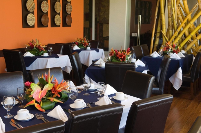 Imagen del bar/restaurante del Hotel Rincón Del Valle and Suites. Foto 4