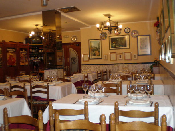 Imagen de la habitación del Hotel Rincón Extremeño. Foto 11