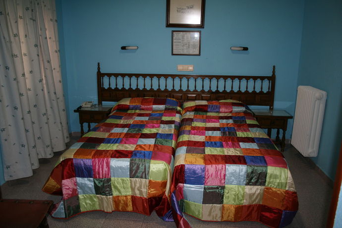 Imagen de la habitación del Hotel Rincón Extremeño. Foto 13