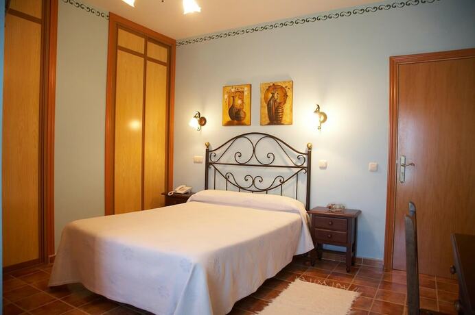 Imagen de la habitación del Hotel Rincón de Doña Inés. Foto 18