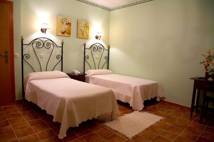 Imagen de la habitación del Hotel Rincón de Doña Inés. Foto 19