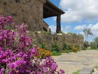 Imagen de los exteriores del Hotel Rincon Del Abade. Foto 6