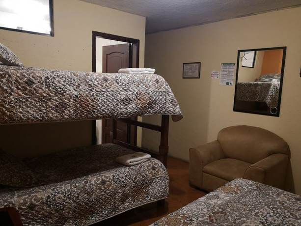 Imagen de la habitación del Hotel Rincon de la Alameda. Foto 5