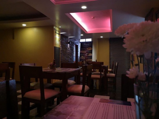 Imagen del bar/restaurante del Hotel Rincon de la Alameda. Foto 2