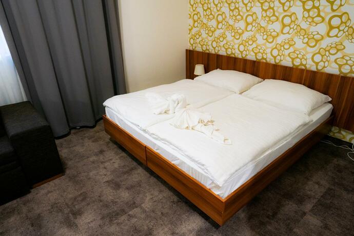 Imagen general del Hotel Ring, Dunajsk&aacute; Streda. Foto 9
