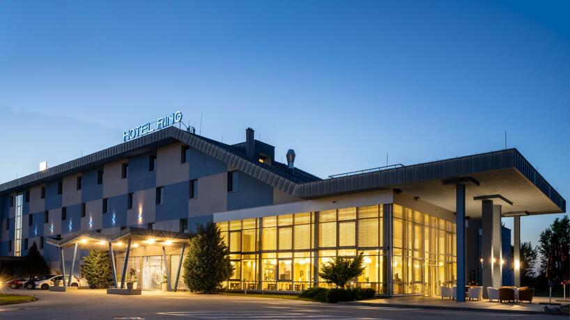 Imagen general del Hotel Ring. Foto 8