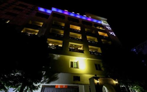 Imagen general del Hotel Ring In Nivelungen. Foto 13