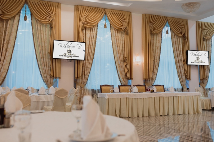 Imagen de los interiores del Hotel Ring Premier. Foto 10